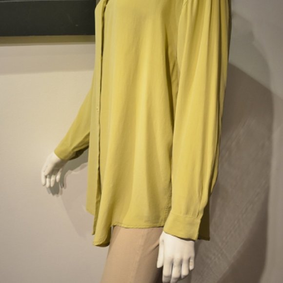 Out of the Blue Yello-Green Silk Tunique Shirt - Picture 4 of 7